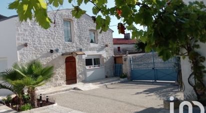 Traditional house 10 rooms of 242 m² in Néré (17510)