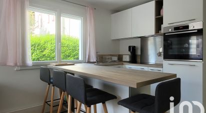 Appartement 3 pièces de 53 m² à Annecy (74000)