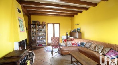 Traditional house 8 rooms of 200 m² in Bures-sur-Yvette (91440)