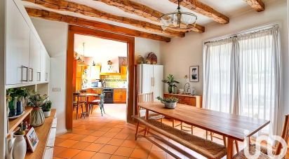 Traditional house 8 rooms of 200 m² in Bures-sur-Yvette (91440)