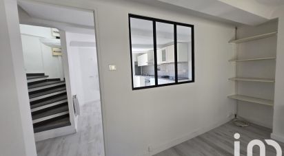 Appartement 3 pièces de 59 m² à La Tour-d'Aigues (84240)