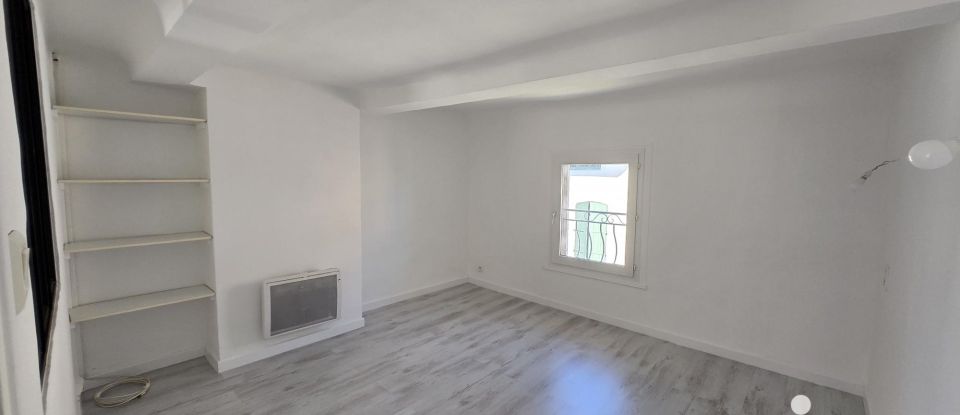 Appartement 3 pièces de 59 m² à La Tour-d'Aigues (84240)