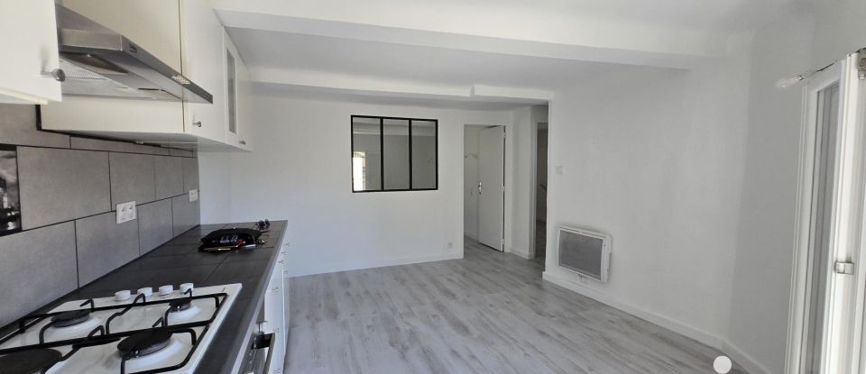 Appartement 3 pièces de 59 m² à La Tour-d'Aigues (84240)