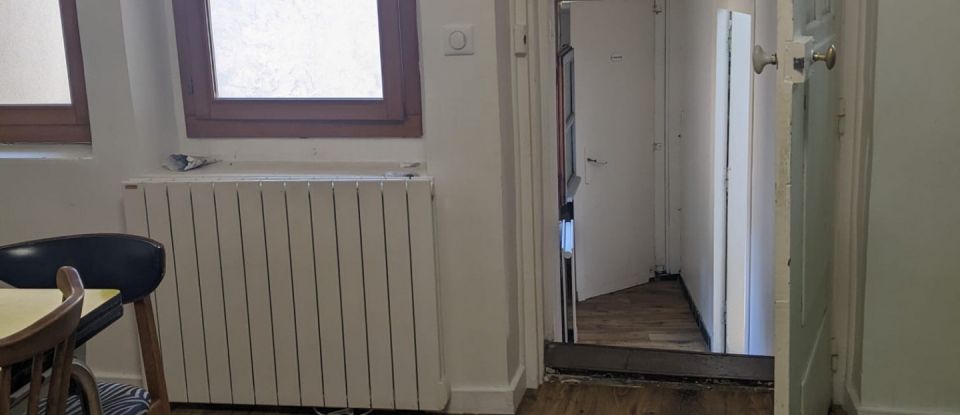 Apartment 4 rooms of 100 m² in Chambéry (73000)