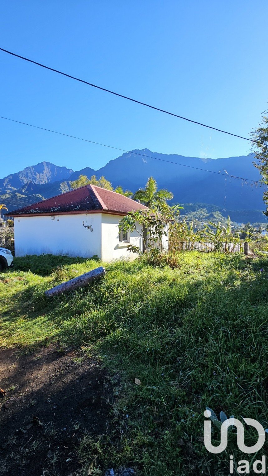 Maison traditionnelle 4 pièces de 50 m² à Cilaos (97413)