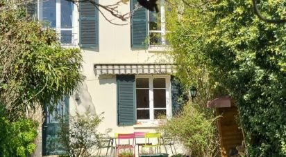 Village house 6 rooms of 132 m² in Carrières-sur-Seine (78420)