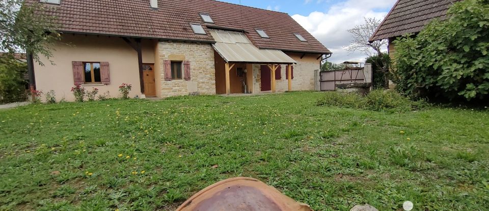 Traditional house 9 rooms of 270 m² in Francheville (39230)