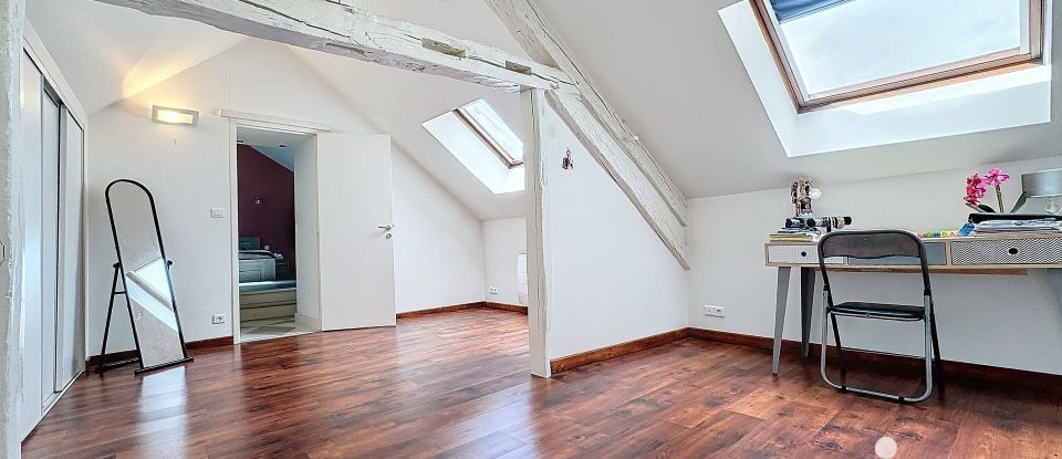 Longère 4 pièces de 132 m² à Appoigny (89380)