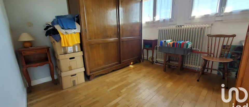 Town house 4 rooms of 67 m² in Digoin (71160)