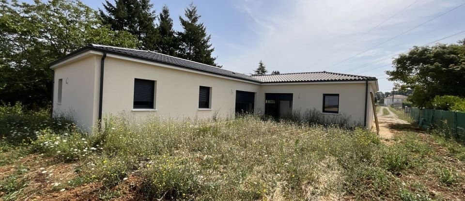 Maison 6 pièces de 147 m² à Poitiers (86000)