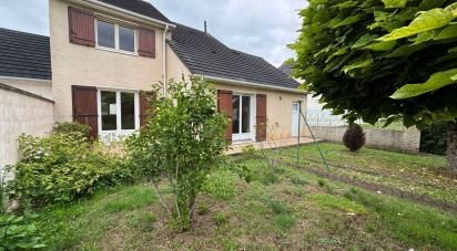 Maison 4 pièces de 85 m² à Châtellerault (86100)