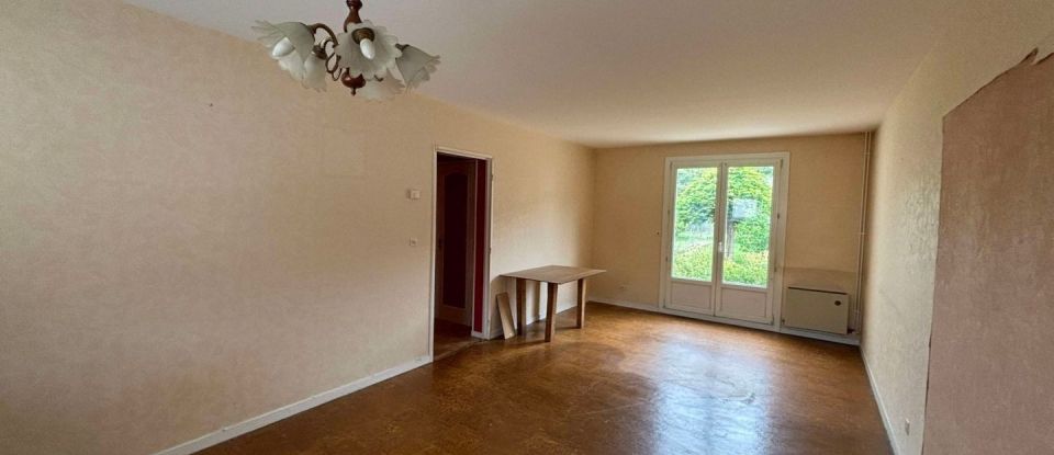 Maison 4 pièces de 85 m² à Châtellerault (86100)