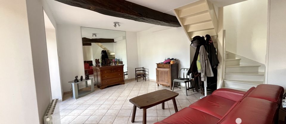 Town house 4 rooms of 90 m² in La Roche-Guyon (95780)