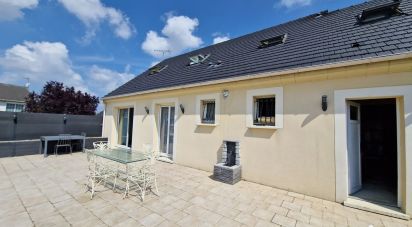 Maison 6 pièces de 140 m² à Oissery (77178)