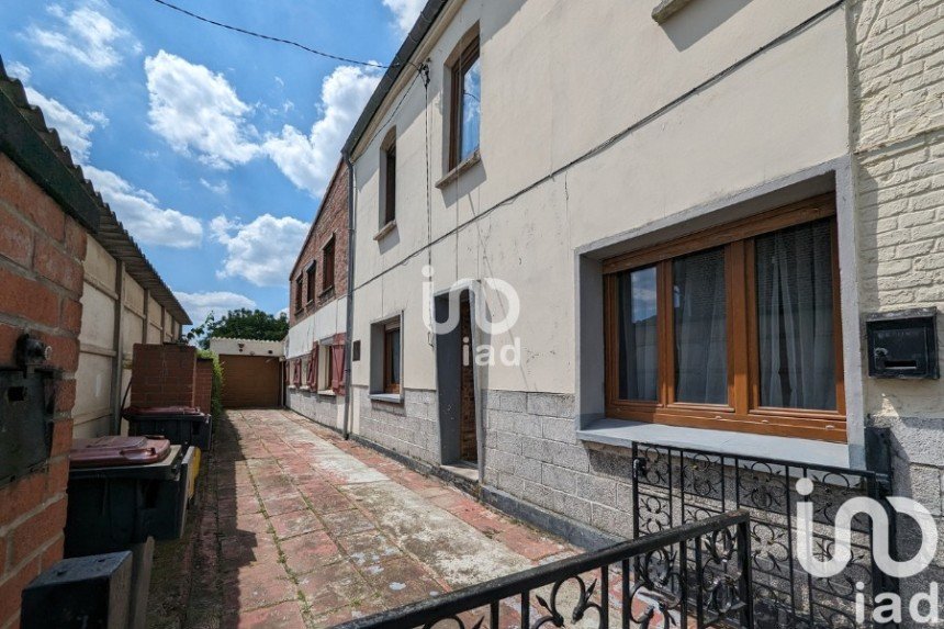 Maison 11 pièces de 190 m² à Liévin (62800)