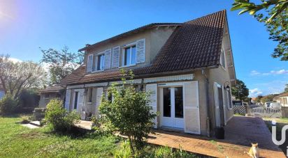 Maison traditionnelle 5 pièces de 156 m² à La Villedieu-du-Clain (86340)