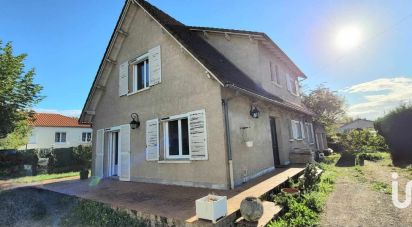 Maison traditionnelle 5 pièces de 156 m² à La Villedieu-du-Clain (86340)