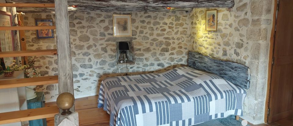 Village house 5 rooms of 175 m² in Vallon-Pont-d'Arc (07150)