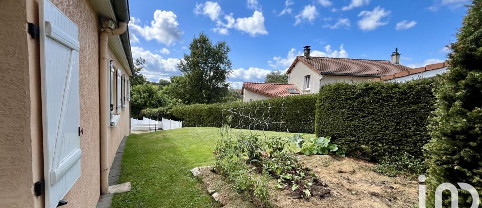 Traditional house 5 rooms of 115 m² in Saint-Just-Malmont (43240)