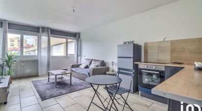 Appartement 2 pièces de 40 m² à Nîmes (30000)