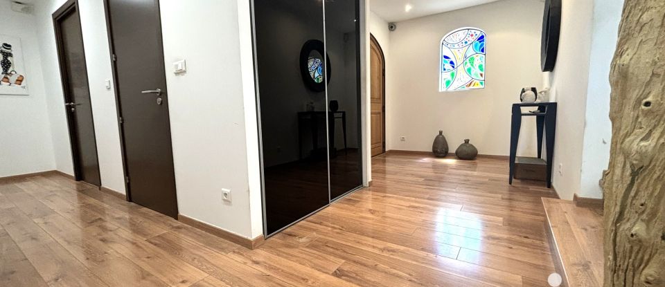 Maison 8 pièces de 200 m² à Canohès (66680)