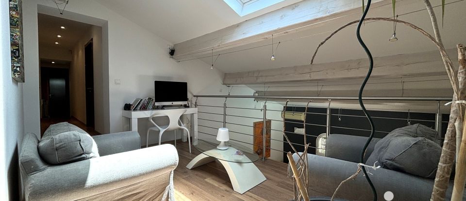 Maison 8 pièces de 200 m² à Canohès (66680)