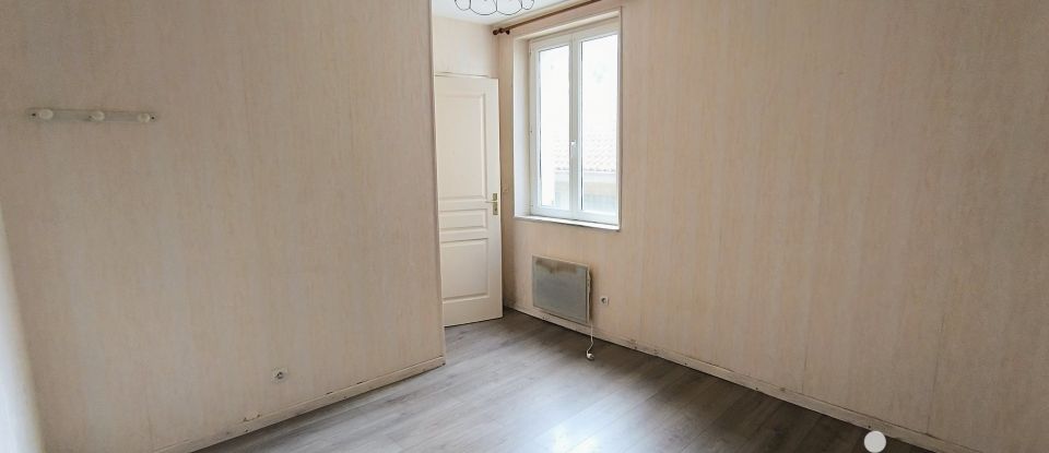 Maison 3 pièces de 55 m² à Mazamet (81200)