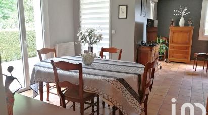 House 6 rooms of 170 m² in Andouillé (53240)