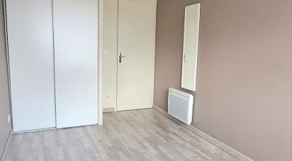 Appartement 4 pièces de 81 m² à Lourdes (65100)