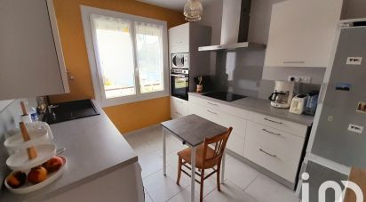 House 5 rooms of 80 m² in Luisant (28600)