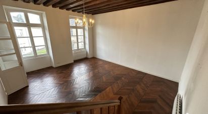 Appartement 4 pièces de 101 m² à Bourges (18000)