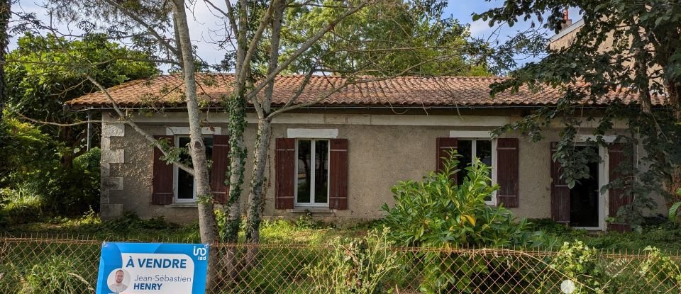 Maison 4 pièces de 96 m² à Saint-Louis-de-Montferrand (33440)