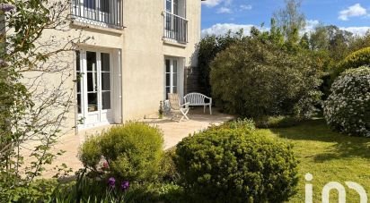 Traditional house 8 rooms of 145 m² in Montgermont (35760)