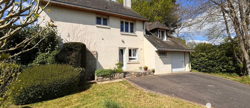 Traditional house 8 rooms of 145 m² in Montgermont (35760)