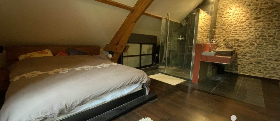 Maison 8 pièces de 197 m² à Boissy-le-Sec (91870)