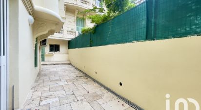 Appartement 2 pièces de 61 m² à Nice (06100)