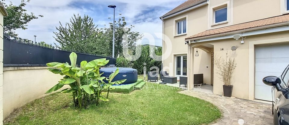 Maison 6 pièces de 155 m² à Brie-Comte-Robert (77170)