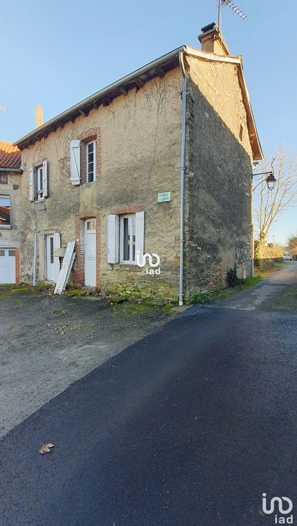 Maison 4 pièces de 90 m² à Valence-d'Albigeois (81340)