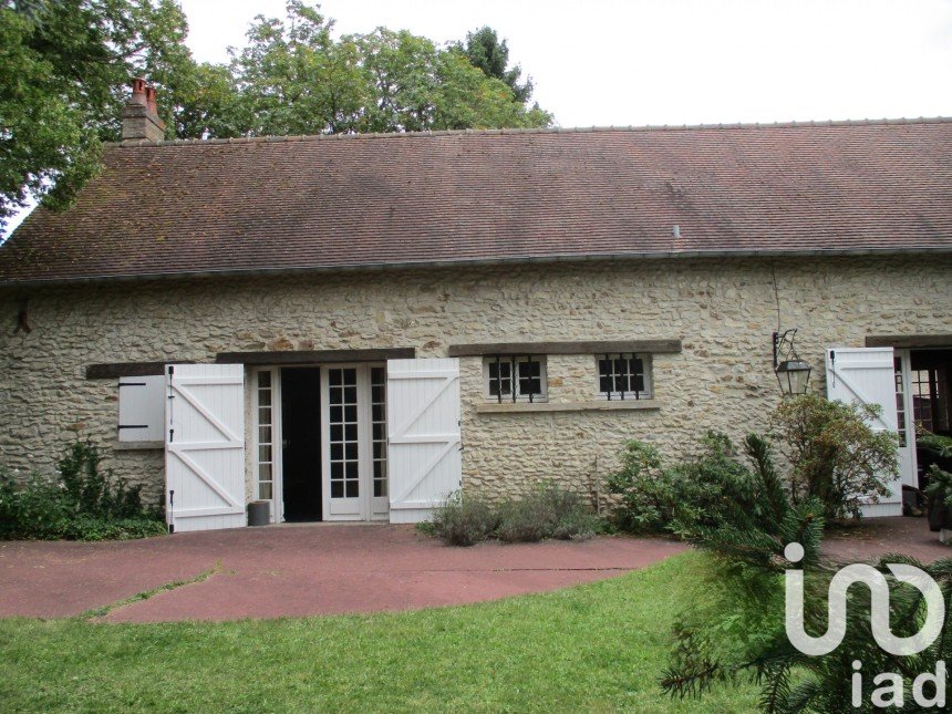 House 7 rooms of 160 m² in La Heunière (27950)