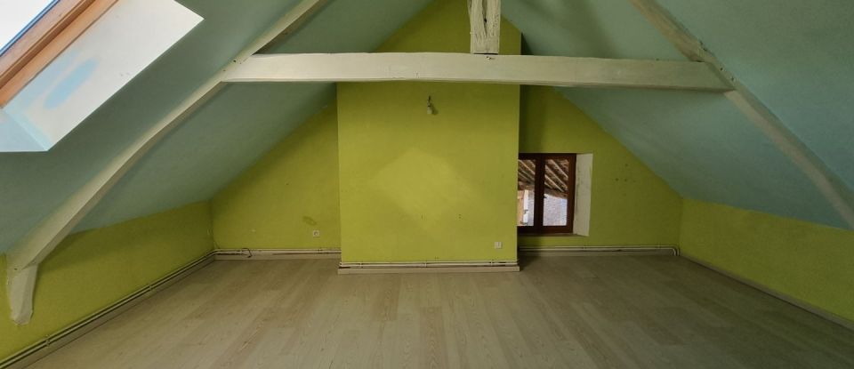 Maison 6 pièces de 138 m² à La Neuville-en-Beine (02300)