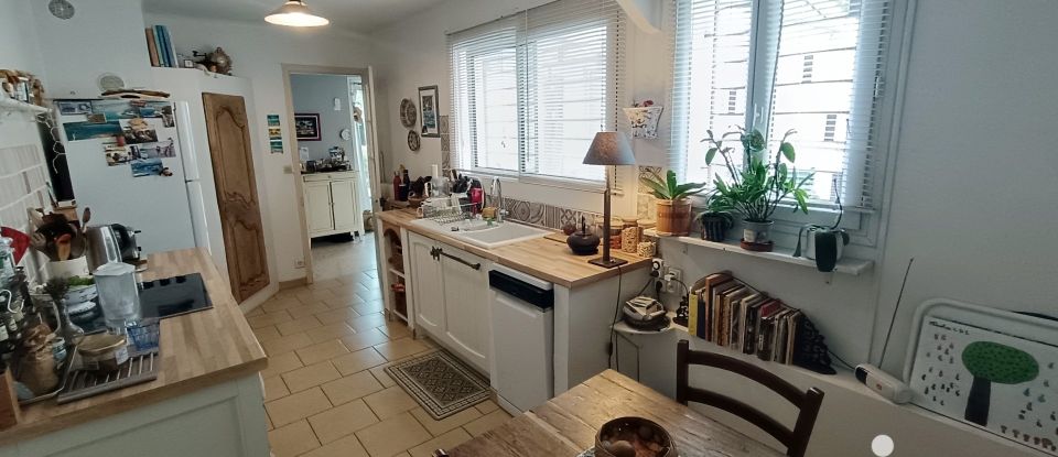 Maison traditionnelle 3 pièces de 77 m² à Nîmes (30900)