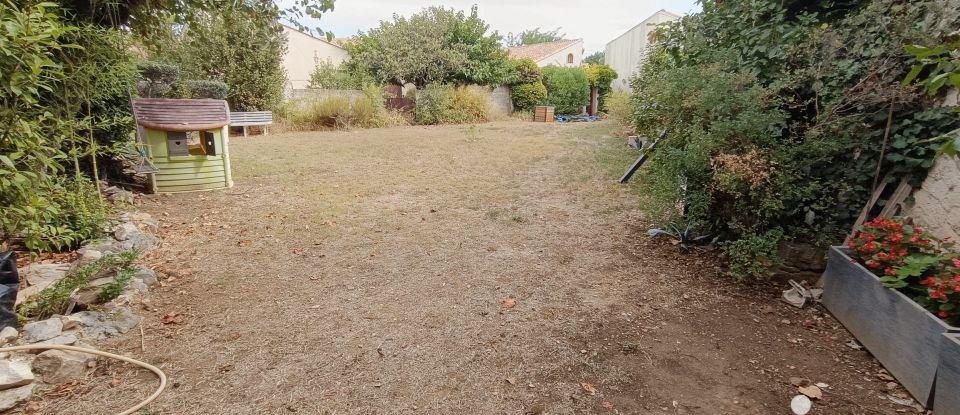 Maison traditionnelle 3 pièces de 77 m² à Nîmes (30900)