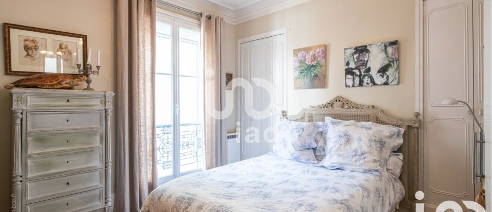 Appartement 4 pièces de 80 m² à Paris (75015)