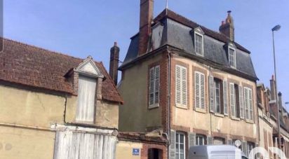 Town house 6 rooms of 107 m² in Saint-Florentin (89600)