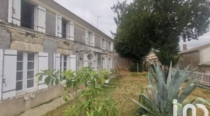 Maison 5 pièces de 167 m² à Saint-Genès-de-Blaye (33390)