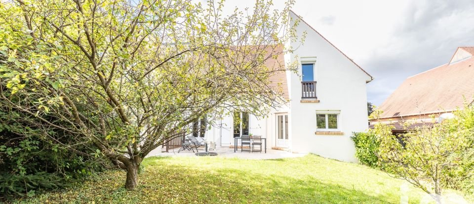 Maison d’architecte 7 pièces de 140 m² à Viry-Châtillon (91170)