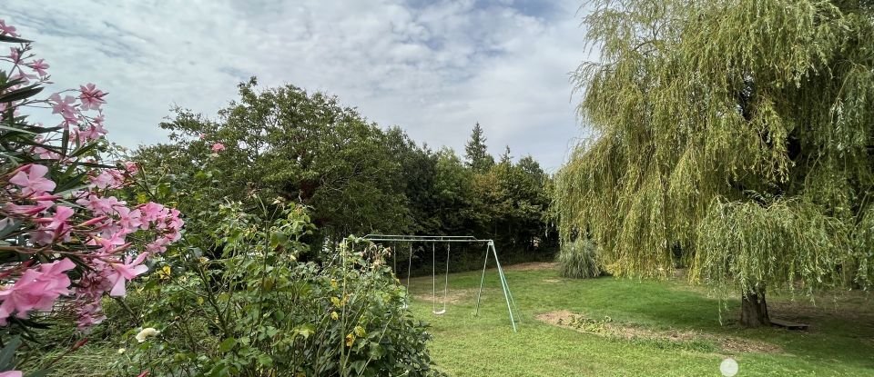 Maison 5 pièces de 137 m² à Pouzauges (85700)