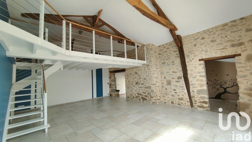 House 6 rooms of 158 m² in Le Poiré-sur-Vie (85170)