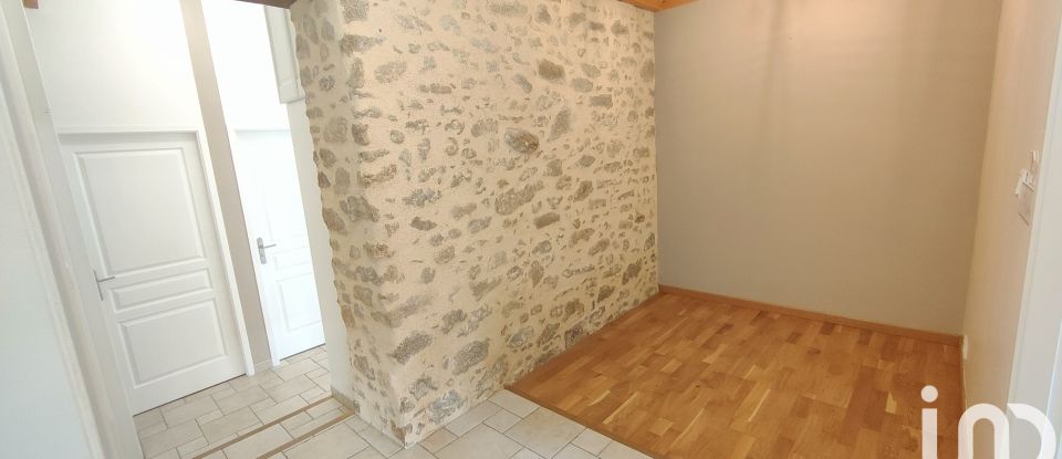 House 6 rooms of 158 m² in Le Poiré-sur-Vie (85170)