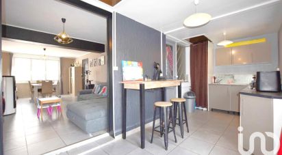 Maison 6 pièces de 102 m² à Calais (62100)